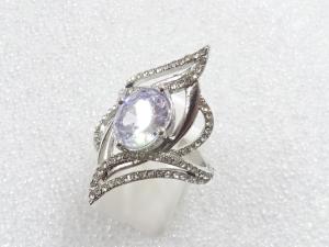 クリスタル　指輪(14号)